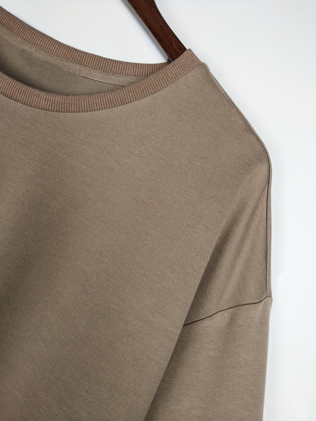 Antmvs Plus Size Casual Sweatshirt, Women's Plus Solid Layered Tassel Decor Long Sleeve Round Neck Pullover Top