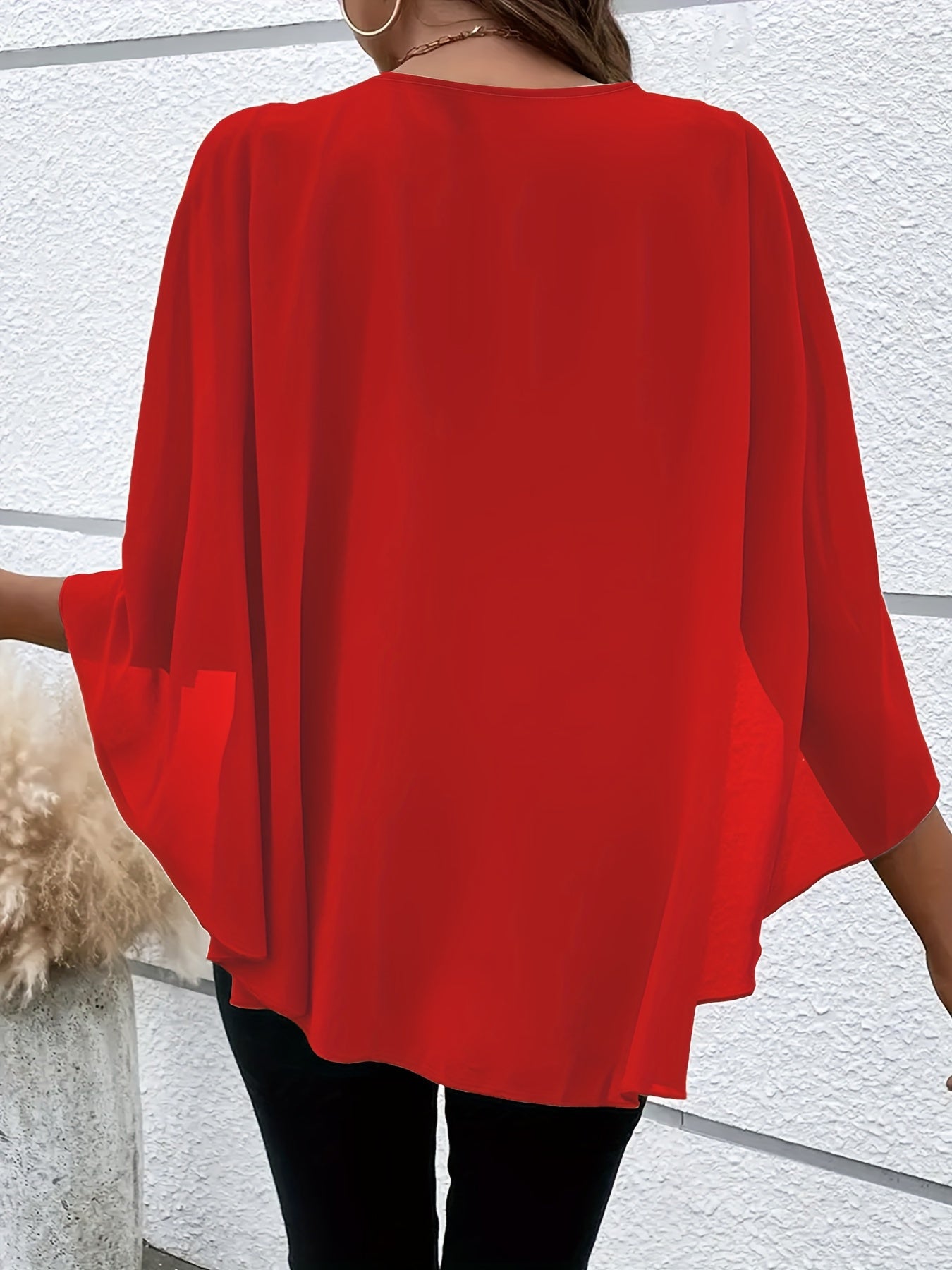 Chic Plus Size Cape Sleeve Blouse - Fashionable Solid Color, Comfortable Crew Neck, Perfect for Spring - Curvy Womens Clothing