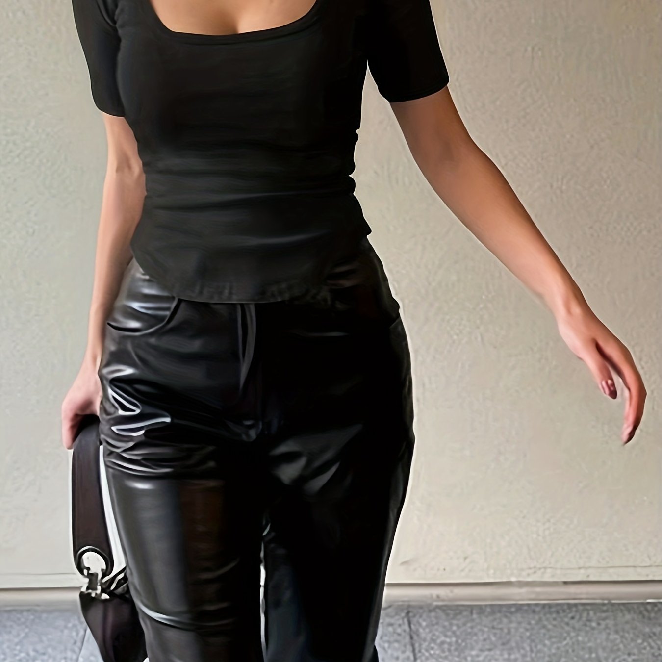 Antmvs Solid Slim Curved Hem T-Shirt, Casual Short Sleeve Top For Spring & Summer, Women's Clothing