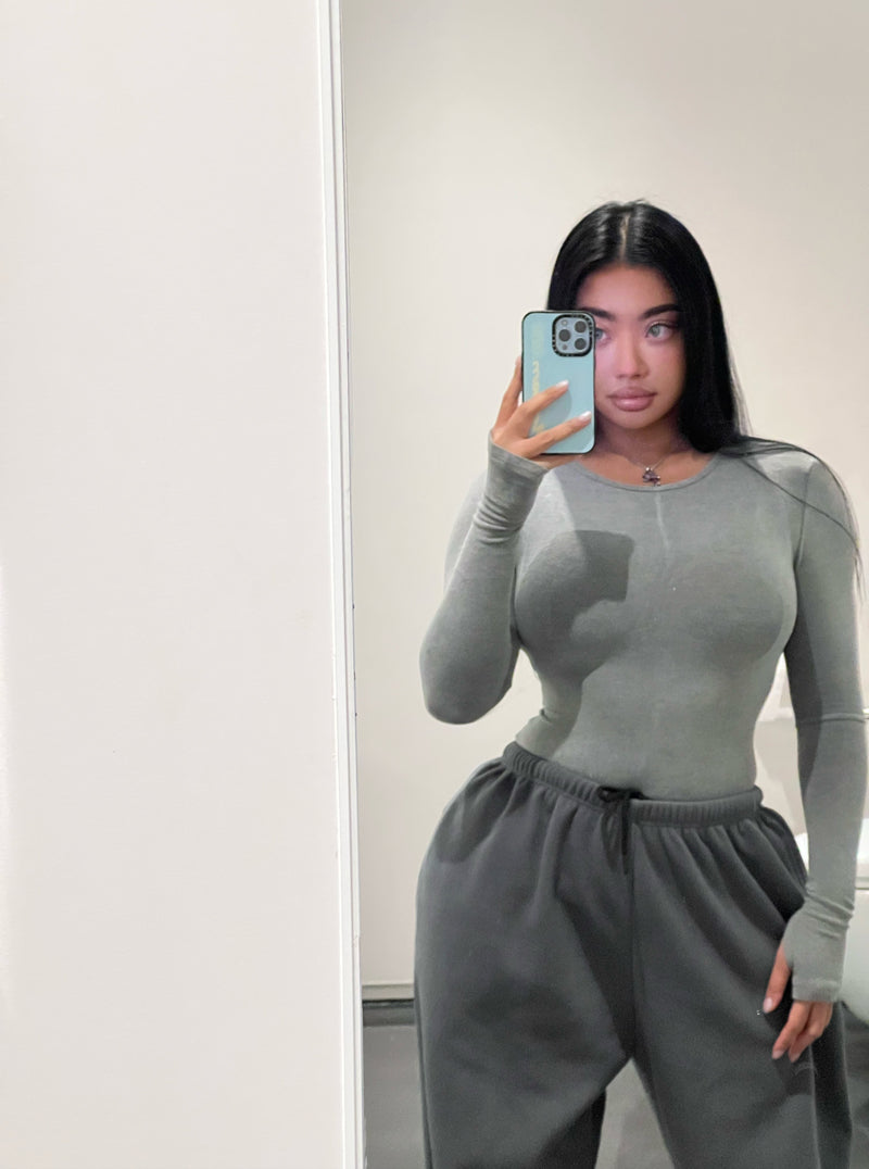 Antmvs Rosemary Solid Color Slim Long Sleeve Top