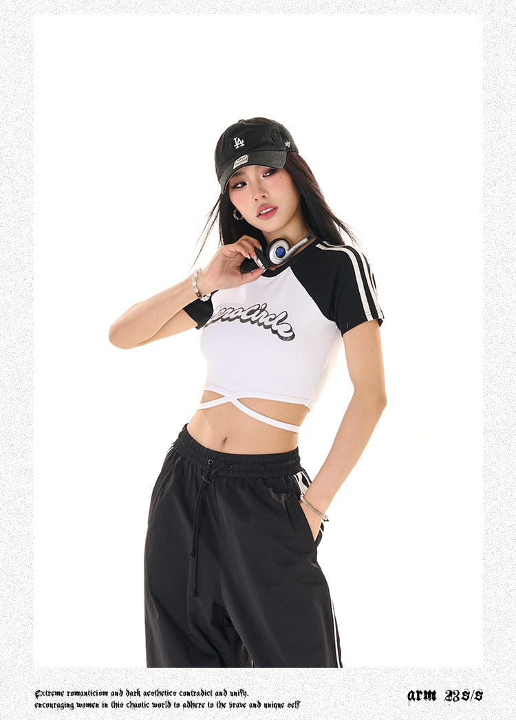 Antmvs Zerocircle Contrast Color Short Sleeve Lace Tie Cropped Top