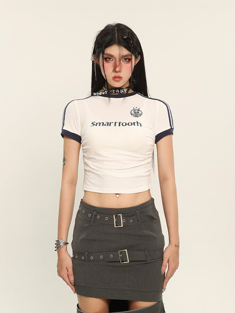 Antmvs SMARTTOOTH Graphic Letter Print Short Sleeve Slim Cropped Top
