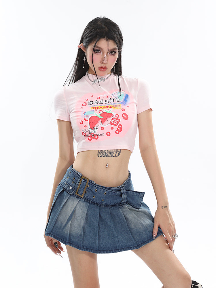 Antmvs Lilia Sweet Strawberry Cartoon Image Print Short Sleeve Slim Cropped Top