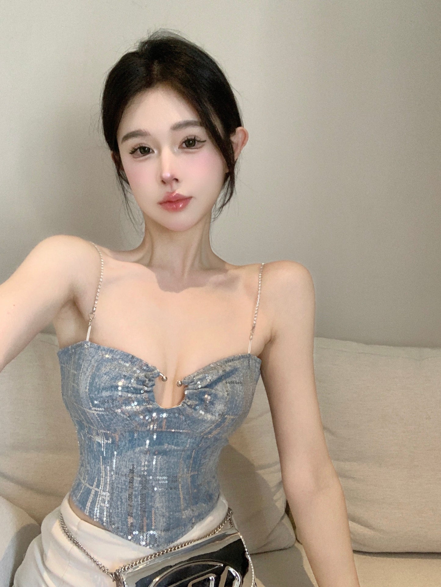 Antmvs Shelly Icy Blue & Silver Spaghetti Strap Slim Camisole Cropped Top