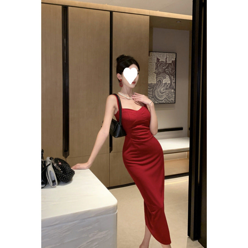 2025 spring new retro elegant square collar velvet red annual meeting engagement waist suspender dress women