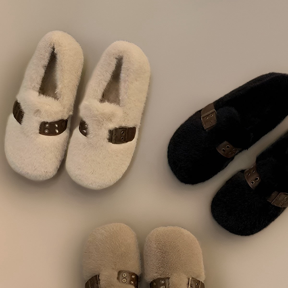2025 Fluffy shoes women's outer wear popular new winter Maillard belt buckle soft sole non-slip beanie cotton shoes