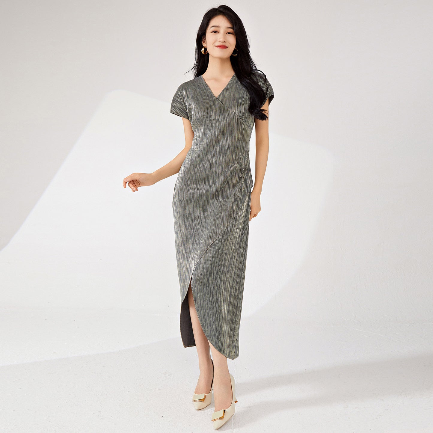2025 dress spring and autumn women's high-end sense spring and summer new metal texture irregular split tie dress long dress