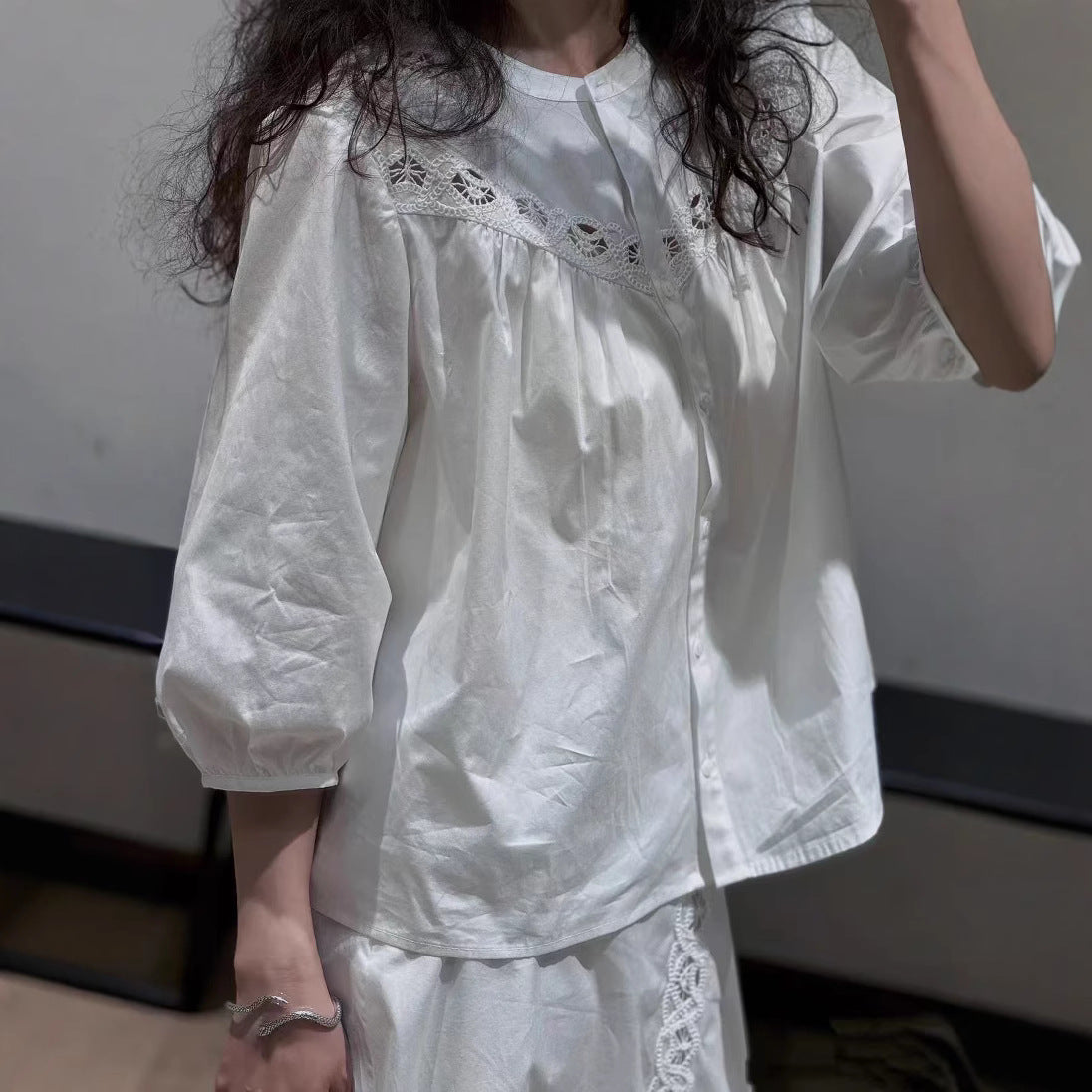 2025 spring cotton shirt women's doll dress beauty age reduction fresh hollow embroidered round neck cotton seven-quarter sleeve shirt