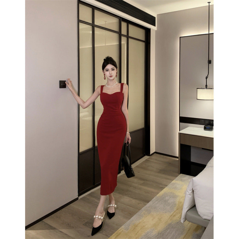 2025 spring new retro elegant square collar velvet red annual meeting engagement waist suspender dress women