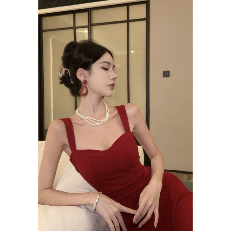 2025 spring new retro elegant square collar velvet red annual meeting engagement waist suspender dress women