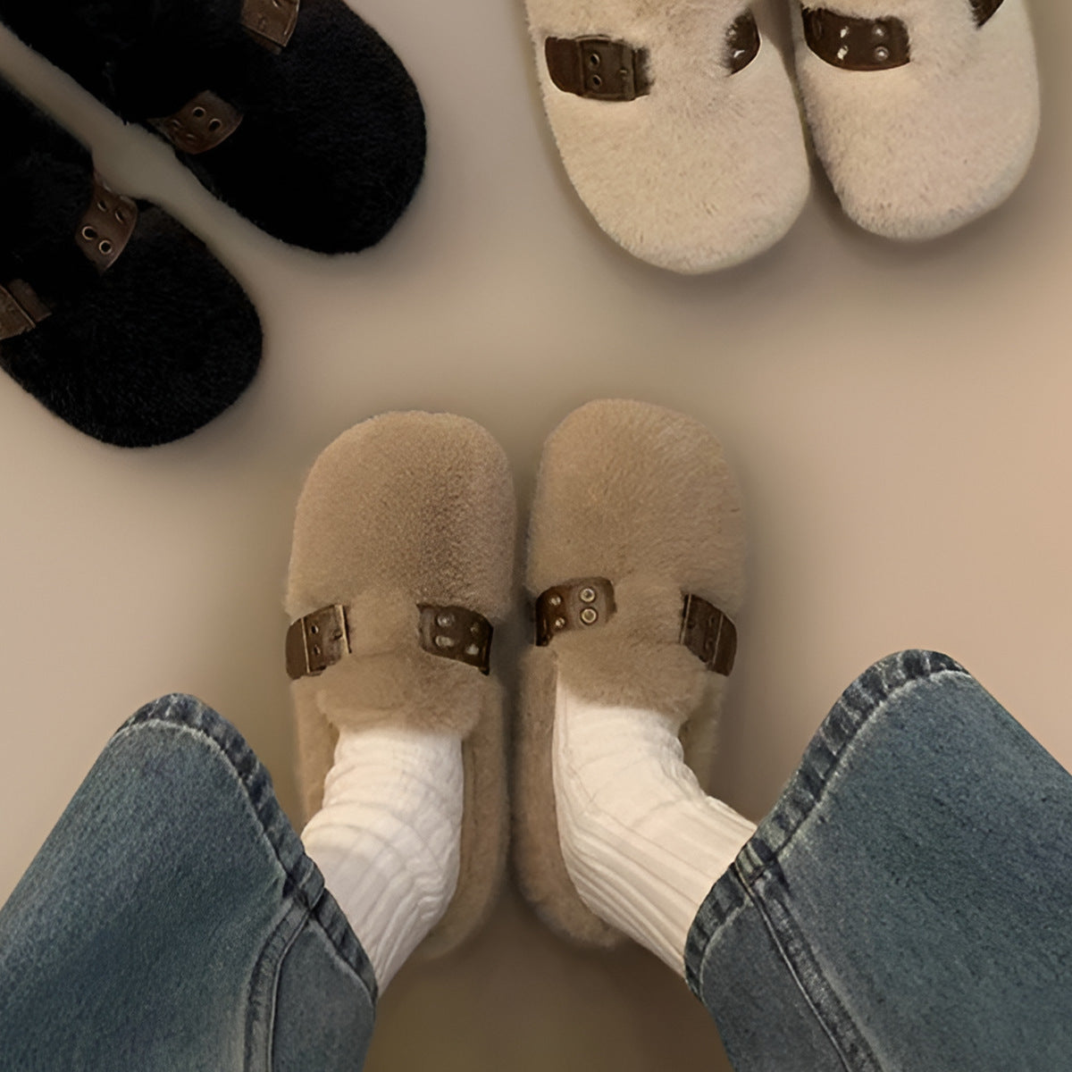 2025 Fluffy shoes women's outer wear popular new winter Maillard belt buckle soft sole non-slip beanie cotton shoes