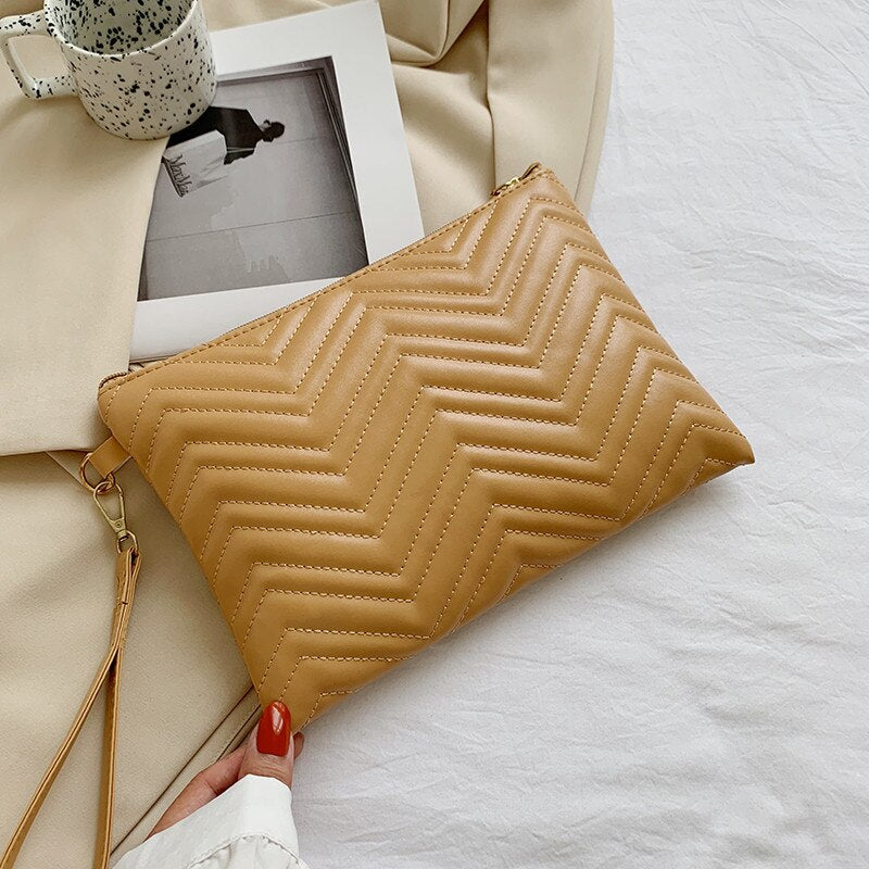 Antmvs Antmvs Popular wave bag female new fashion net red versatile leisure high-grade feeling small square bag with envelope in hand