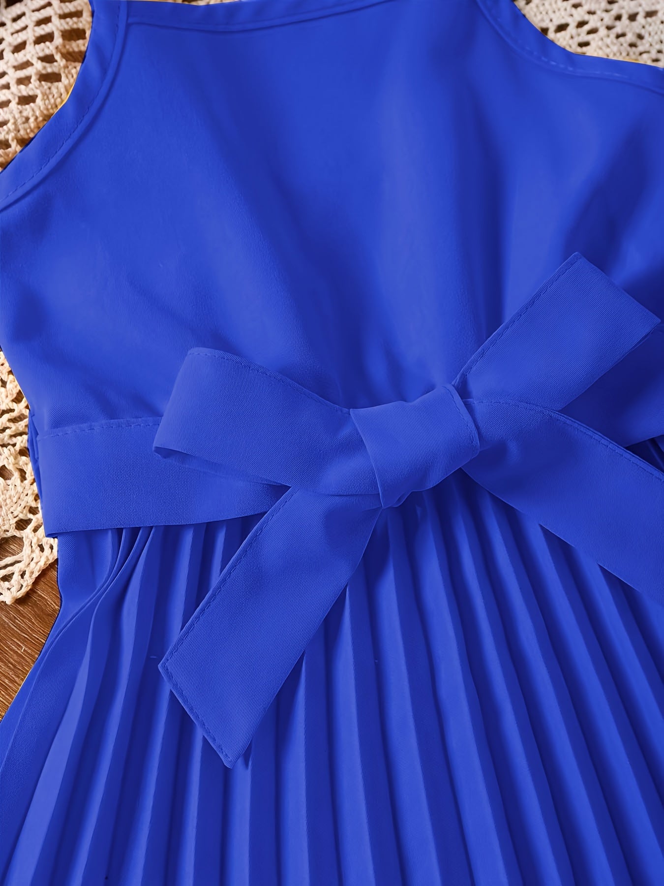 Girls' Elegant Smocked Dress - Charming Bow Belt Detail - Perfect for Summer Parties & Outdoor Events - Chic Sleeveless Cami Style