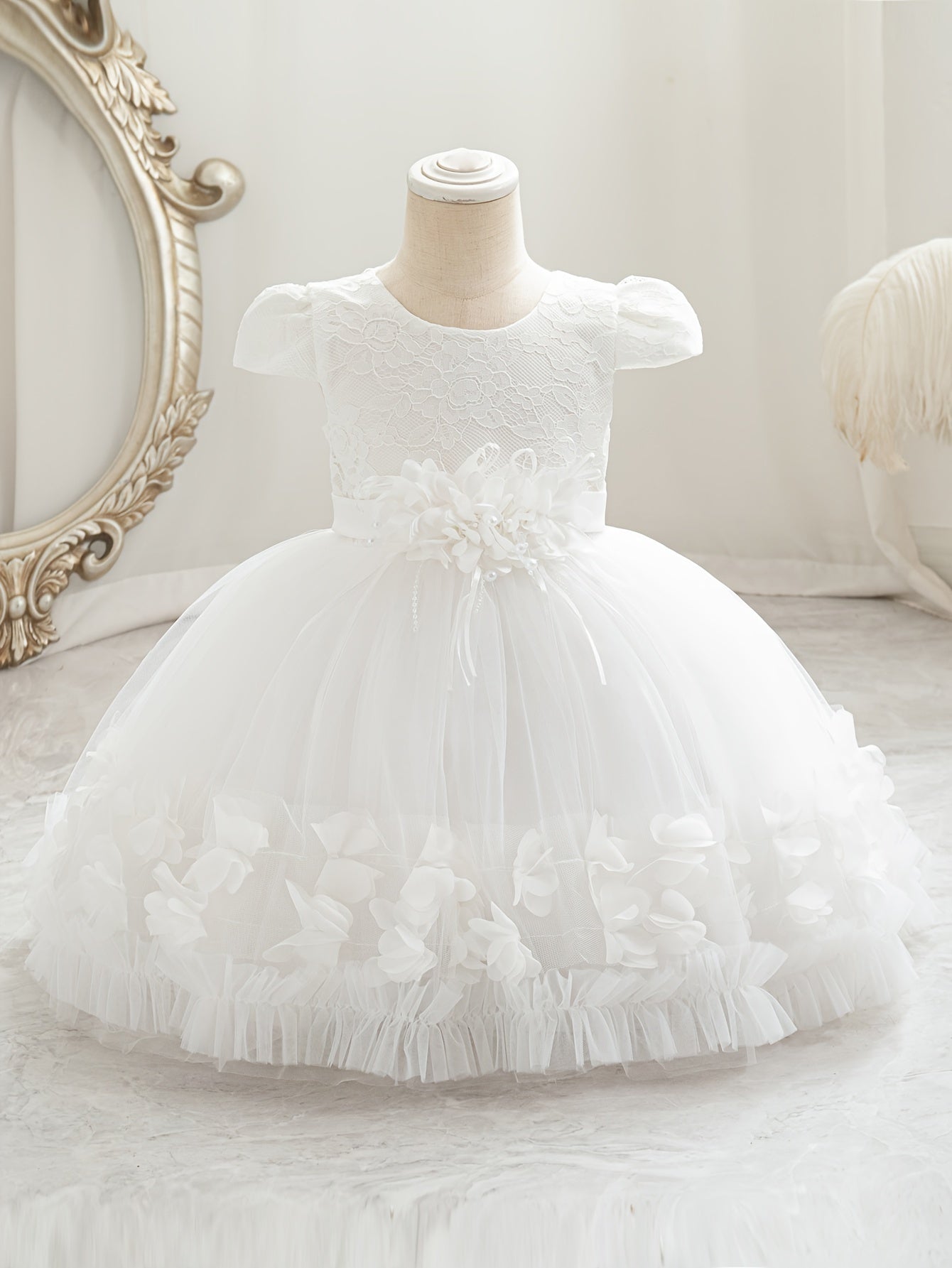 Toddlers Exquisite 3D Flower Applique Mesh Princess Dress - Crew Neck, Knee High, Half Sleeve, Ruffle Sleeve, Flared Hem, Polyester and Viscose Blend, Cotton Lined, Perfect for Formal Occasions, Birthday Parties, and Photography