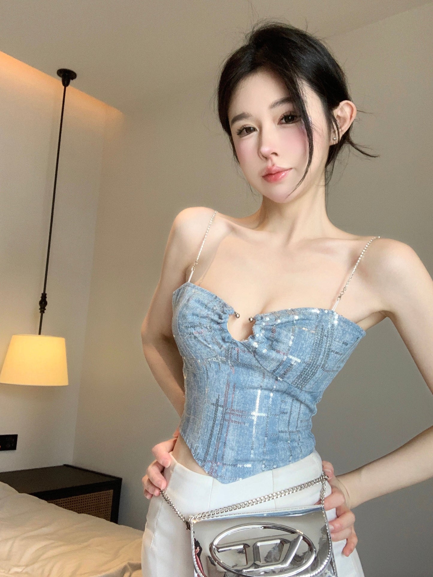 Antmvs Shelly Icy Blue & Silver Spaghetti Strap Slim Camisole Cropped Top