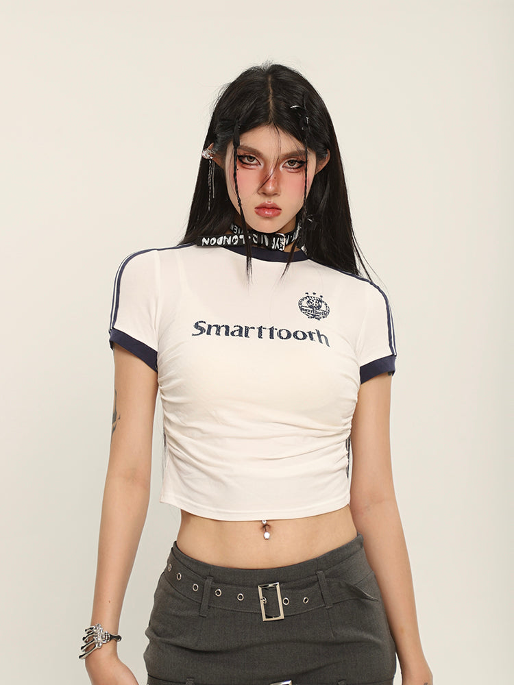Antmvs SMARTTOOTH Graphic Letter Print Short Sleeve Slim Cropped Top