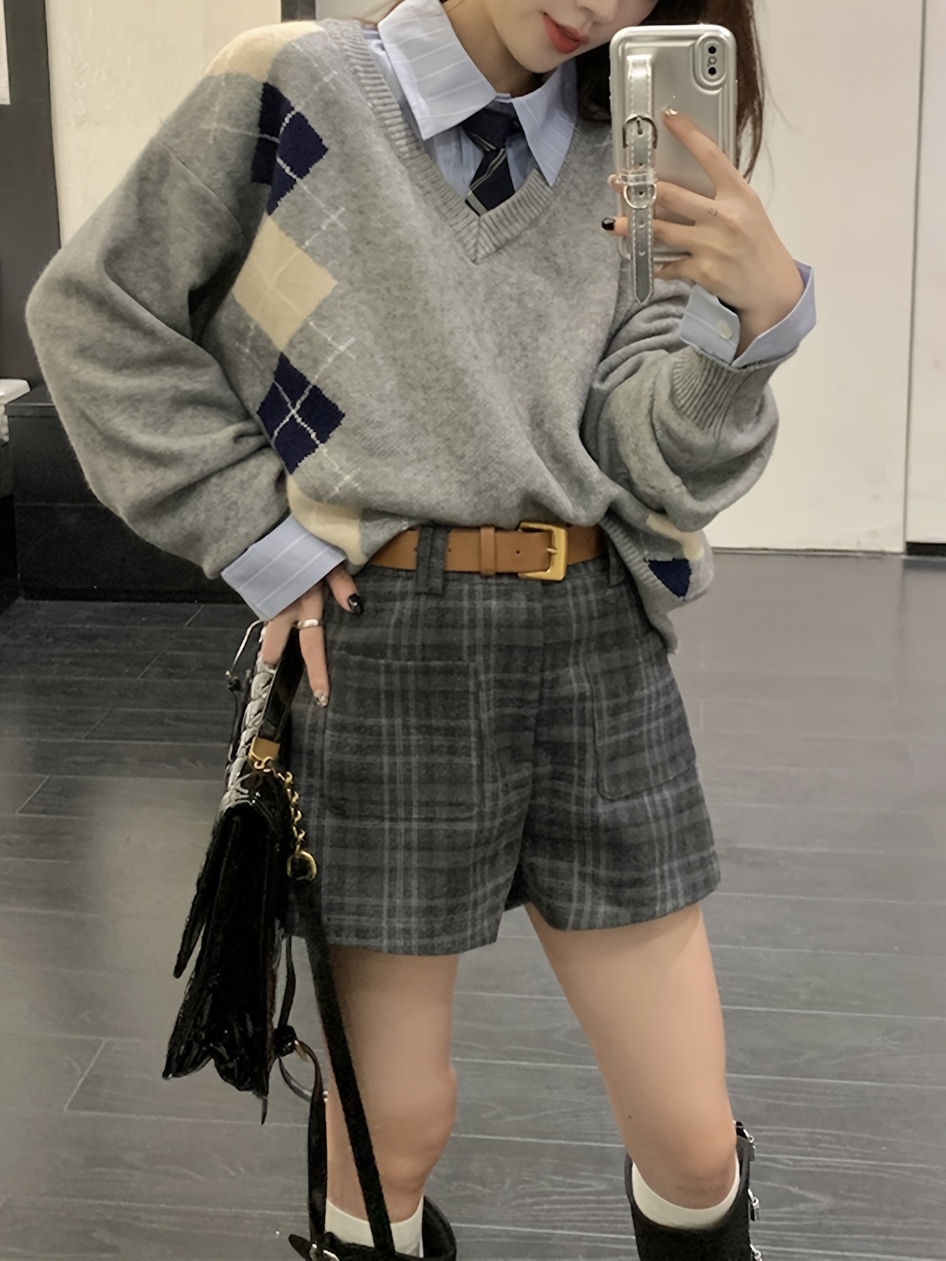 Antmvs Argyle Pattern V Neck Pullover Sweater, Vintage Long Sleeve Loose Sweater For Fall & Winter, Women's Clothing