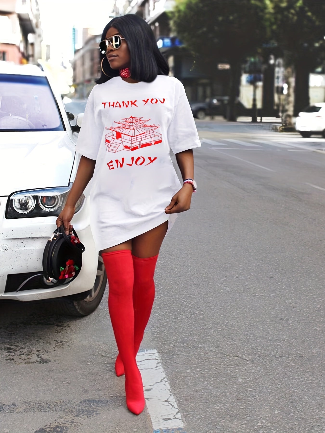 Antmvs Plus Size Casual Tee Dress, Women's Plus Building & Letter Print Short Sleeve Round Neck Dress