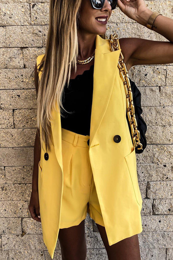 Antmvs Catch Your Breath Sleeveless Blazer Shorts Suit
