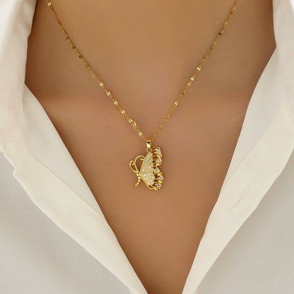 A gold stainless steel chain with gold-plated cubic zirconia butterfly design, personalized fashion trend, minimalist women's daily party, Christmas, Halloween versatile necklace pendant