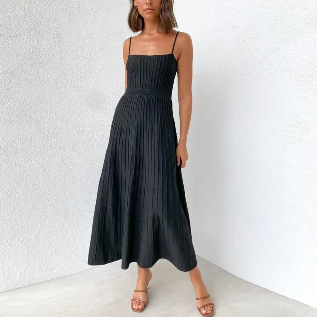 Knitted Pleated Long Dress High Waist Midi Sling Elegant Sleeveless Yellow Women Streetwear Black Bodycon 240226