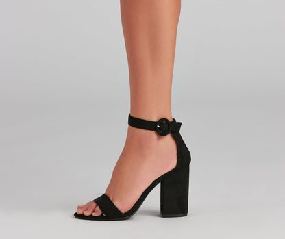 Antmvs It Girl Faux Suede Block Heels