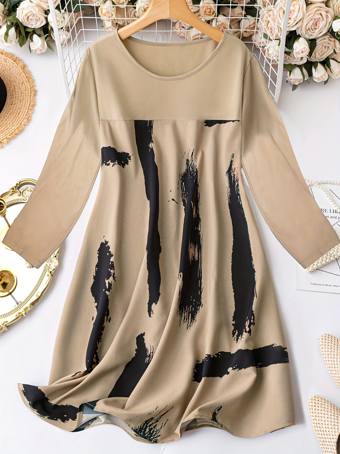 Antmvs Plus Size Elegant Dress, Women's Plus Brush Print Long Sleeve Round Neck Loose Fit Dress