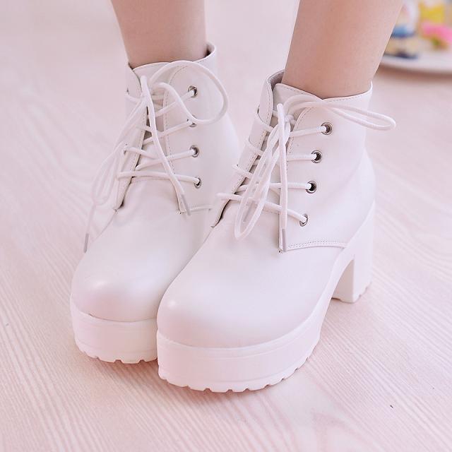 Spring and Autumn New Thick Bottom Platform Booties Cross Strap High Heel Martin Boots Foreign Trade plus Size Women's Chunky Heel Boots