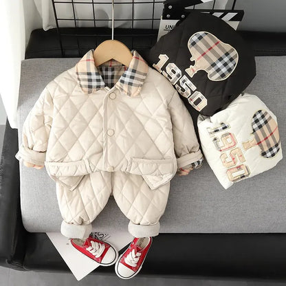 "Cozy and Stylish Autumn Winter Girls Clothes Set with Velvet Lining - Two-Piece Set for Boys - Kids Cotton Coats and Pants - Perfect Children's Clothing for the Cold Season"