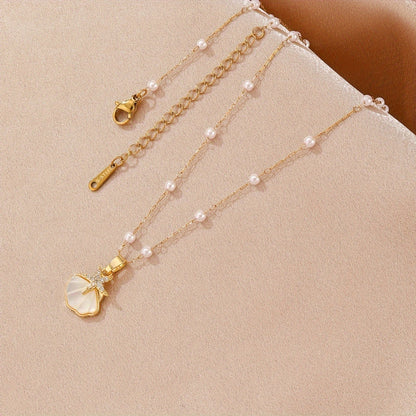 A Stainless Steel Chain With Shell Inlay, 18K Gold Plated, Retro Style, Ideal For Daily Wear And Gift To Women