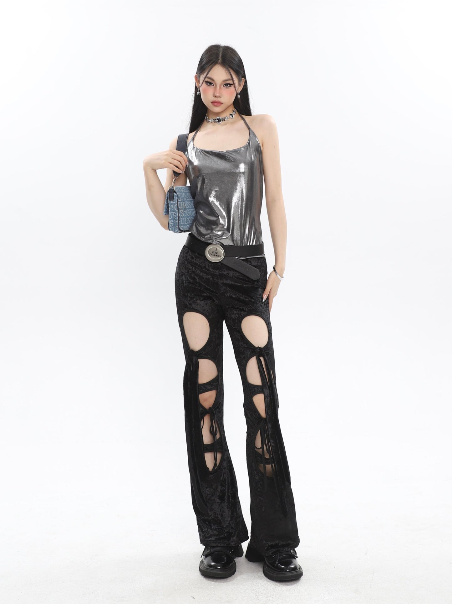 Antmvs Kilien Metallic Silver Halter Sleeveless Top