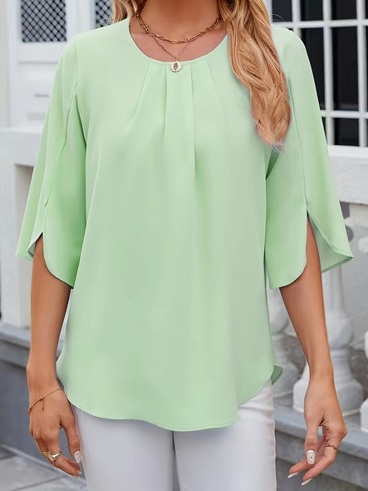 Plus Size Ruched Blouse - Exquisitely Elegant Design, Classic Crew Neck, Comfortable Short Sleeves, Flattering Ruched Detailing, Solid Color for Versatility - Perfect for Spring and Beyond, Designed Specifically for Plus Size Women