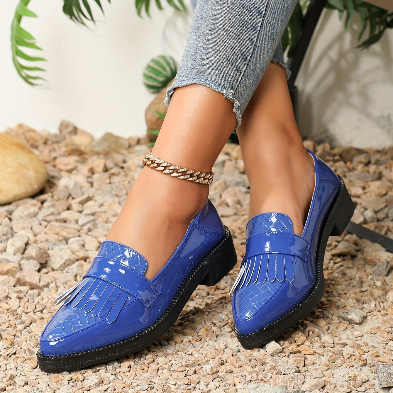 Women's Tassel Decor Loafers, Solid Color Pointed Toe Slip On Shoes, Fashion All-Match Loafers