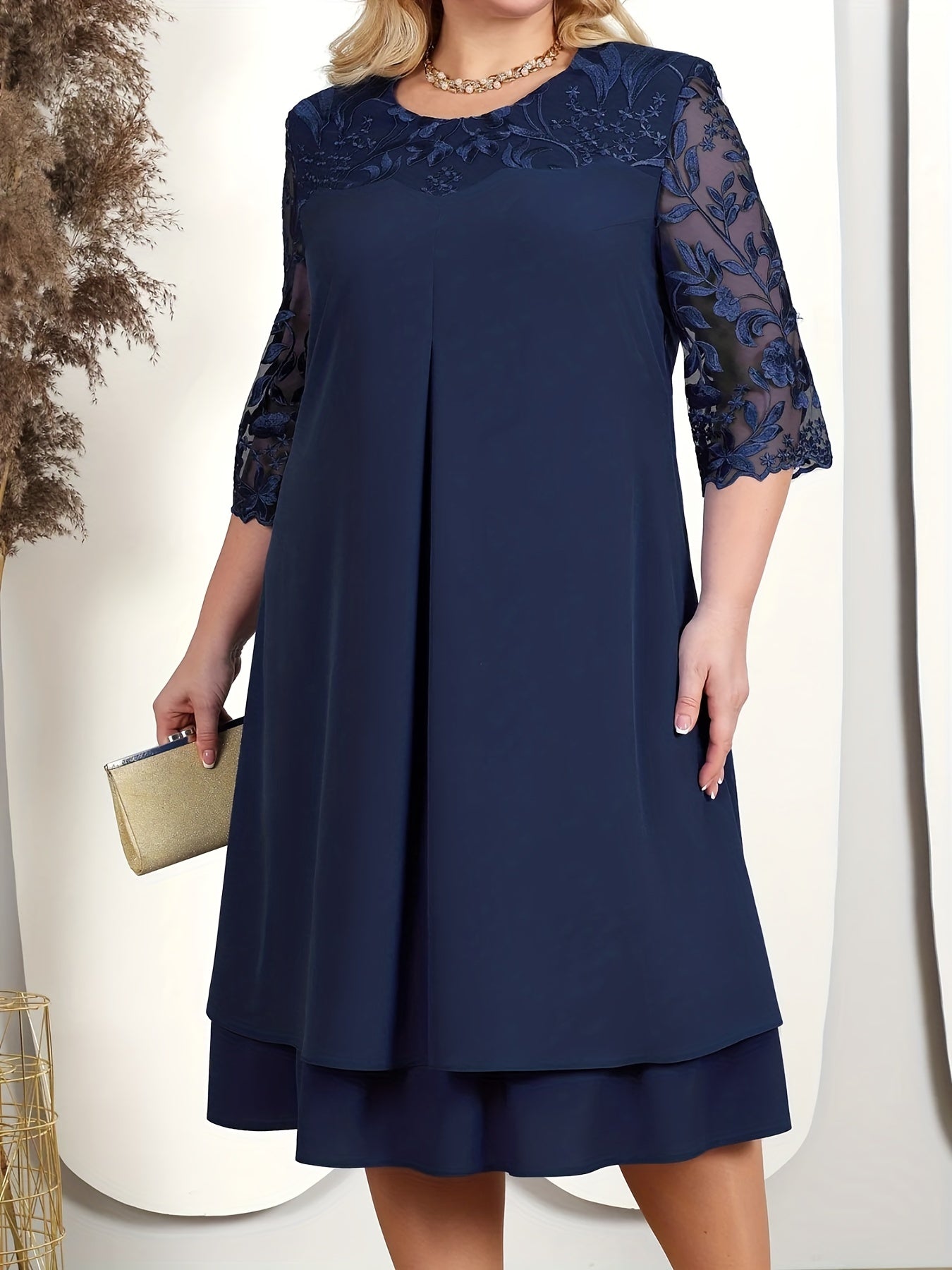 Antmvs Plus Size Casual Dress, Women's Plus Solid Contrast Lace Jacquard Half Sleeve Round Neck Layered Dress