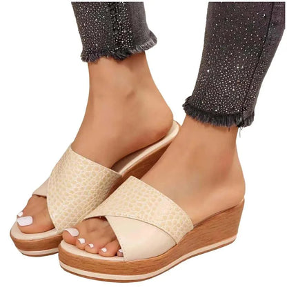 Slippers Women's Beach Slope Heel Hollow Casual Bottom Shoes Retro Sandals Fuzzy Robe And Set For Women