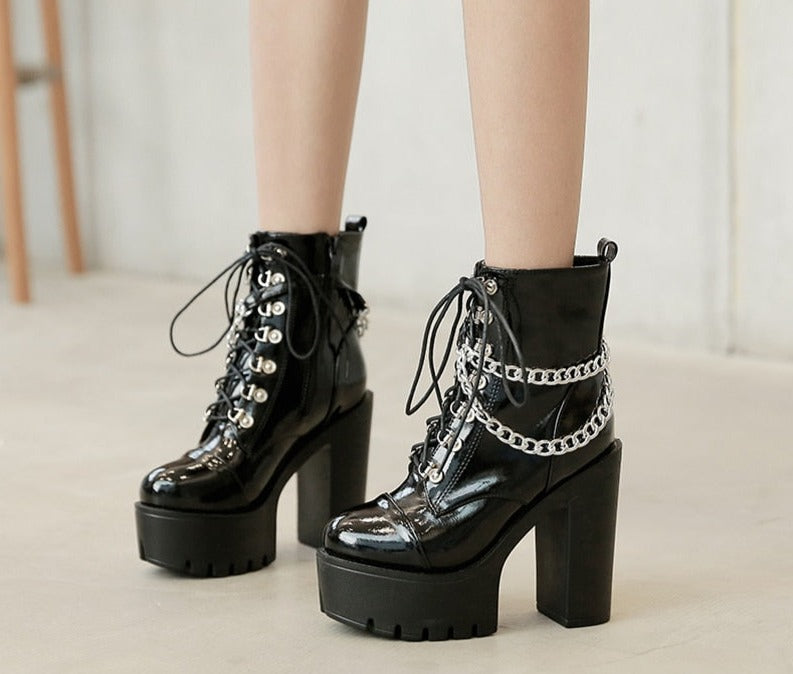 Antmvs  Black Gothic Women Shoes Autumn Ladies Ankle Boots High Heels   Chain Punk Style Patent Leather Boots For Party Zipper