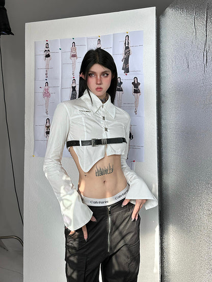 Antmvs Nora Solid Color White Irregular Asymmetrical Cut Out Black Belt Waist Cropped Shirt Top