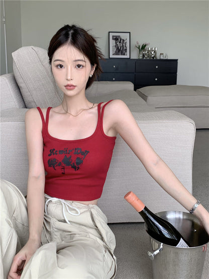 Antmvs Sunio Graphic Letter Print Red Spaghetti Multi-Strap Slim Cropped Camisole Top