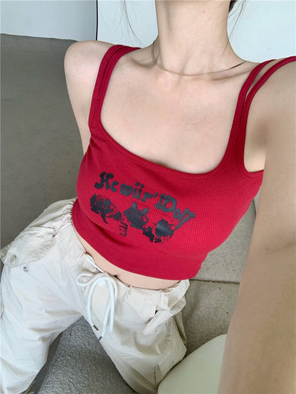 Antmvs Sunio Graphic Letter Print Red Spaghetti Multi-Strap Slim Cropped Camisole Top