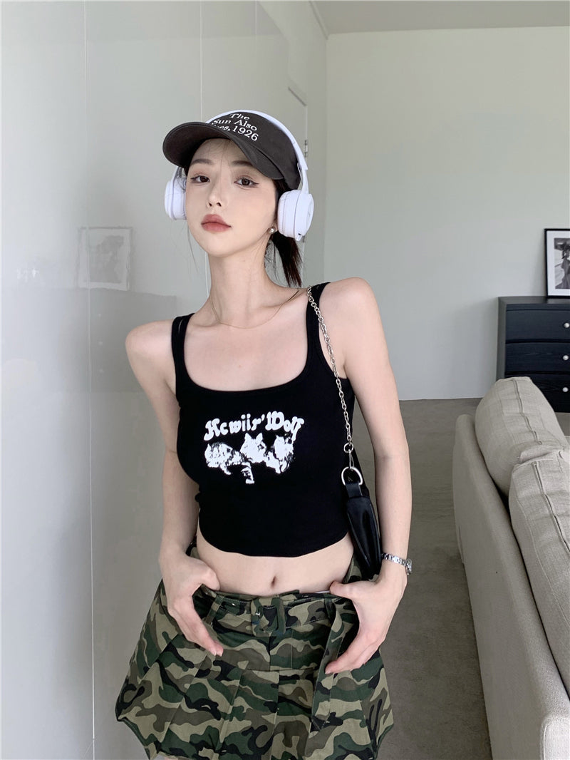 Antmvs Sunio Graphic Letter Print Red Spaghetti Multi-Strap Slim Cropped Camisole Top