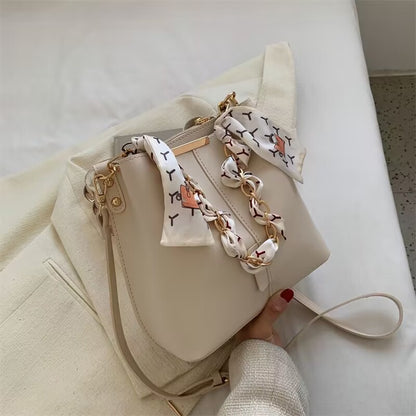 ANRMVS New Women's Bag  Fall Winter Fashion Shoulder Bag Advanced Texture Portable Crossbody Bag Fashion All-Match Bucket Bag