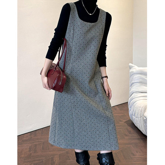 2025 popular autumn new Korean version loose U-neck design long polka dot temperament vest dress 0602