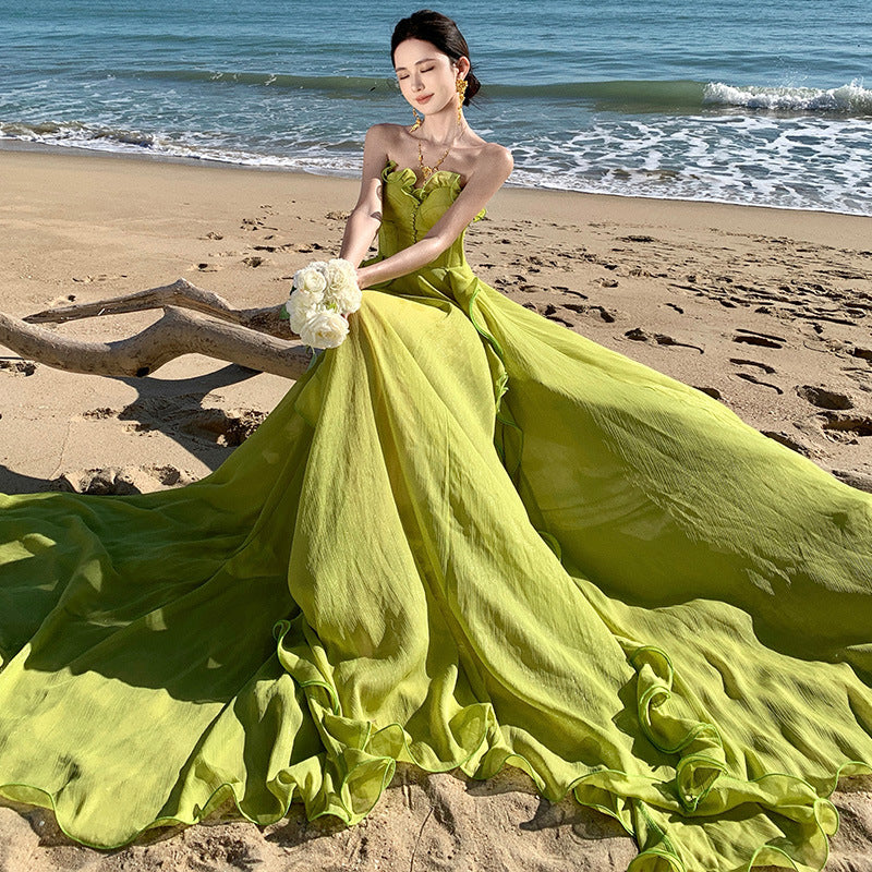2025 Atmosphere seaside vacation dress niche elf wizard of oz super fairy big pendulum tube top backless trailing dress long dress