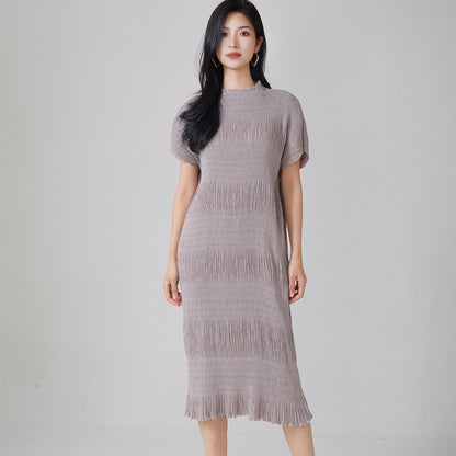 2025 dress summer women's summer high sense 2025 new loose large size temperament simple and versatile medium and long dress