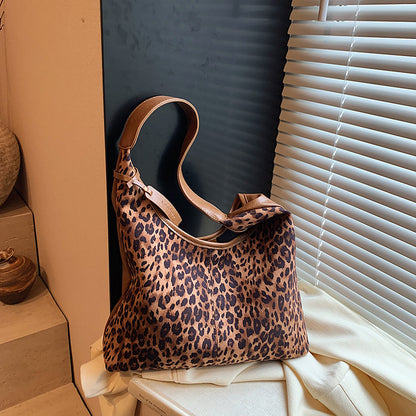 ANTMVS 2025 Underarm leopard print bag female large capacity popular new casual shoulder shopping bag trendy versatile work commuter tote bag