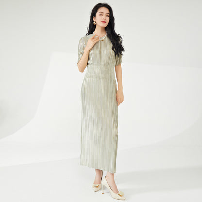 2025 summer dress women's high-end sense round neck short sleeve waist thin metal texture temperament elegant dress dress
