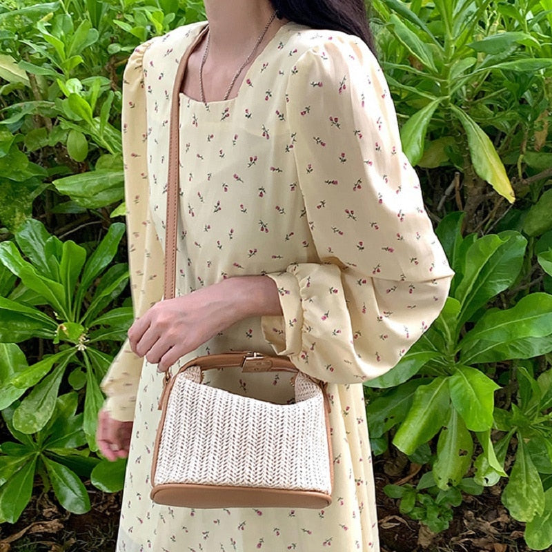 Antmvs Antmvs Woven Beige Grass Crossbody Bag Boho-chic Handbag Crochet Straw Shoulder Bag Summer Beach Bag Women Makeup Bag Travel Bag