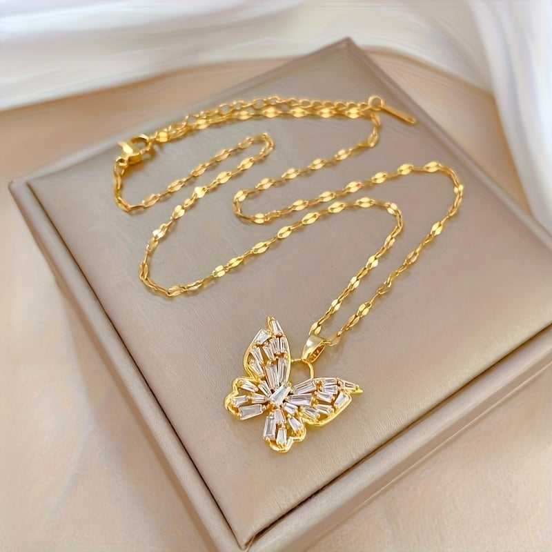 Fashionable French Retro Elegant Light Luxury Style Shiny Zircon Butterfly Pendant Necklace Temperament Women's Necklace The First Choice Gift for Girls and Women