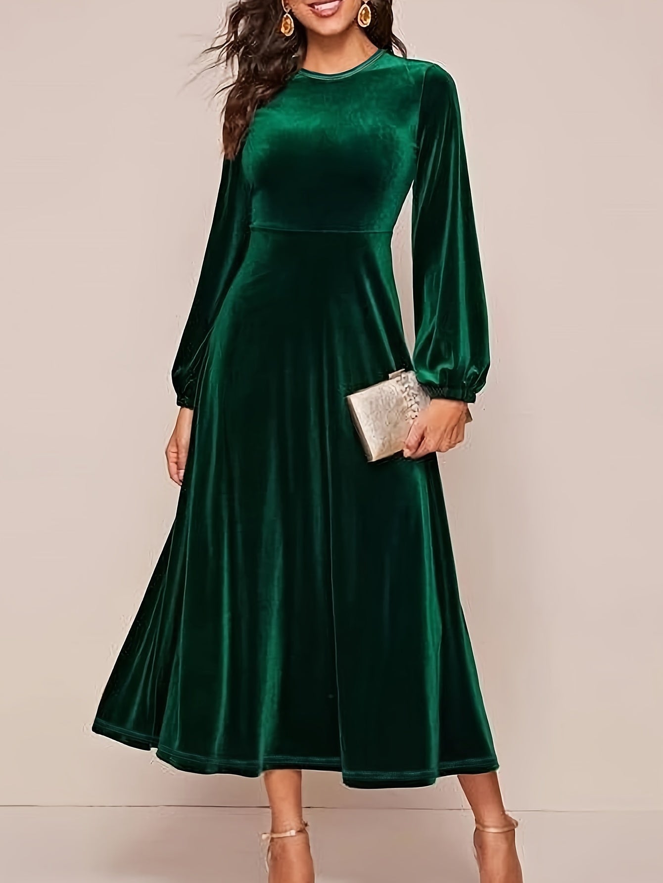Antmvs Plus Size Elegant Dress, Women's Plus Solid Velvet Lantern Sleeve Round Neck Midi Dress