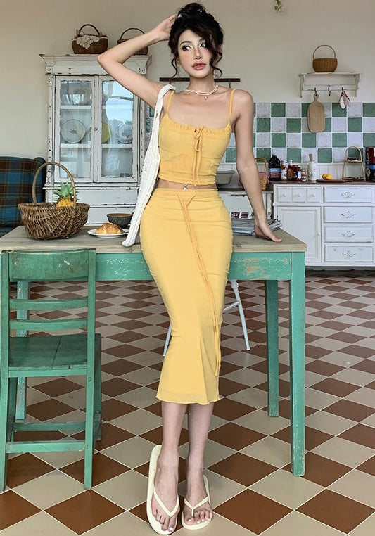 Antmvs Lesly Solid Color Yellow Spaghetti Strap Slim Cropped Top + High Waist Slim Midi Skirt Matching Set